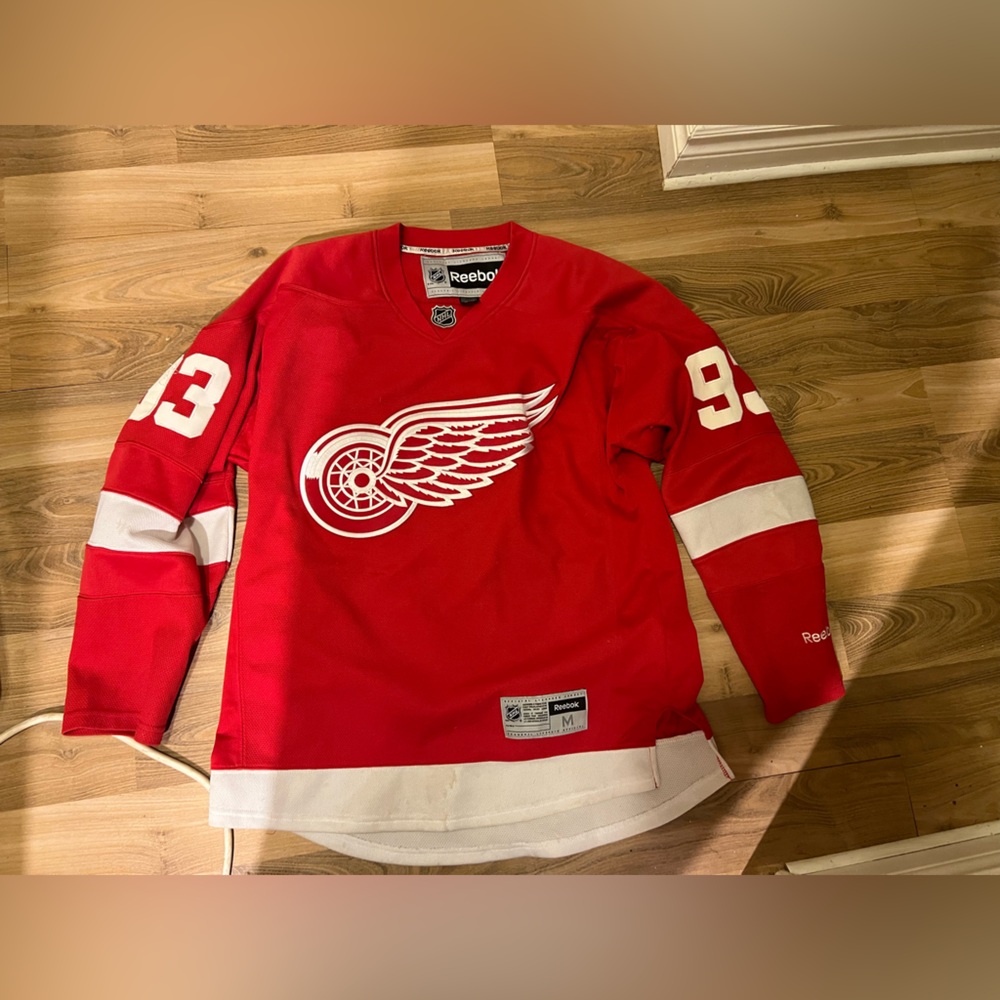 FRANZEN redwings jersey Reebok Red and White Team Jersey MEDIUM